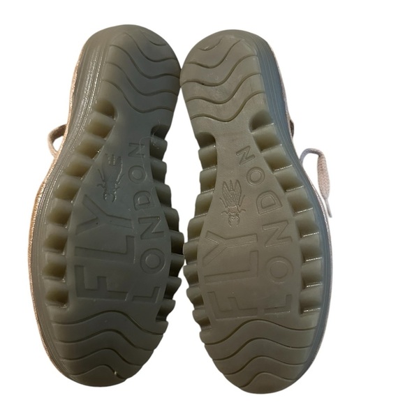 Fly London Yifa Metallic Silver Gold Open Toe Platform Wedge Sandals Y2K Size 8 - Picture 9 of 12